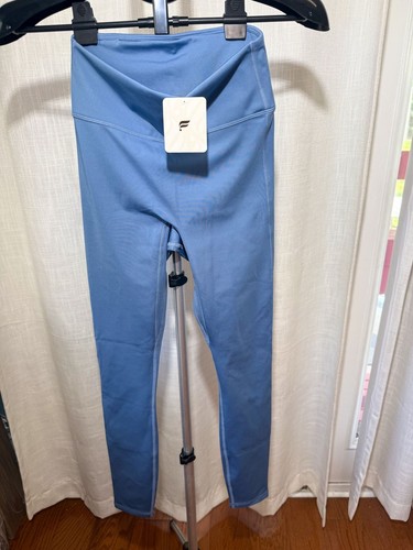 Nwt fabletics active ultra - nwt,